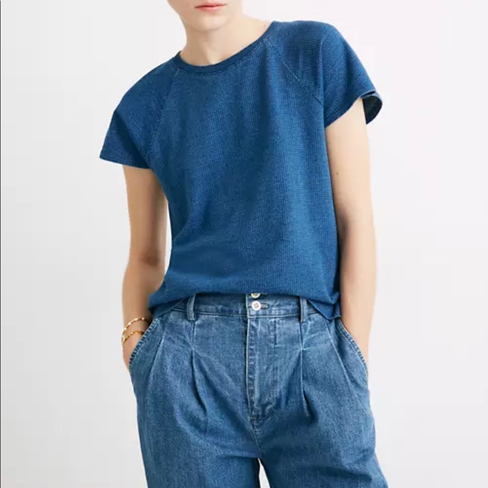 Flare-Sleeve Raglan Tee in Indigo Dot